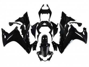 Best 2017-2020 Suzuki GSX250R Motorcycle Fairings - Glossy Black