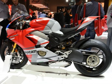 Best 2018-2019 Ducati Panigale V4 V4S Motorcycle Fairings - White Silver Red Glossy Black