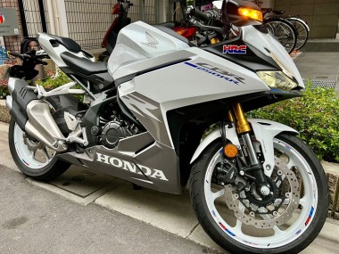 Best 2023-2024 Honda CBR250RR Motorcycle Fairings - Silver Grey