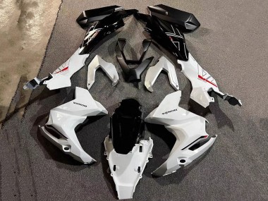 Best 2022-2024 Honda ADV160 Motorcycle Fairing - White Glossy Black