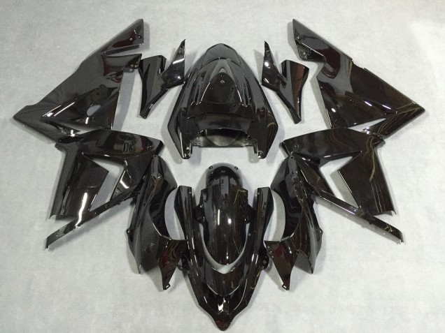 04-05 Gloss Black ZX10R Fairings 04-05 Gloss Black ZX10R Fairings