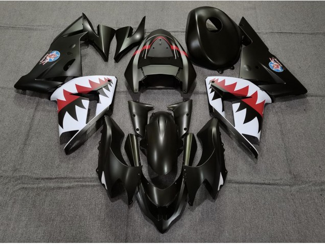 04-05 Matte Black Betty Bomber ZX10R Fairings 04-05 Matte Black Betty Bomber ZX10R Fairings