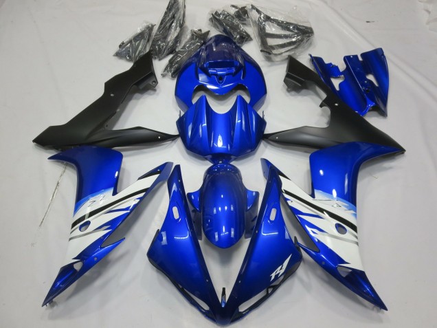 04-06 Black Blue and White R1 Fairings 04-06 Black Blue and White R1 Fairings