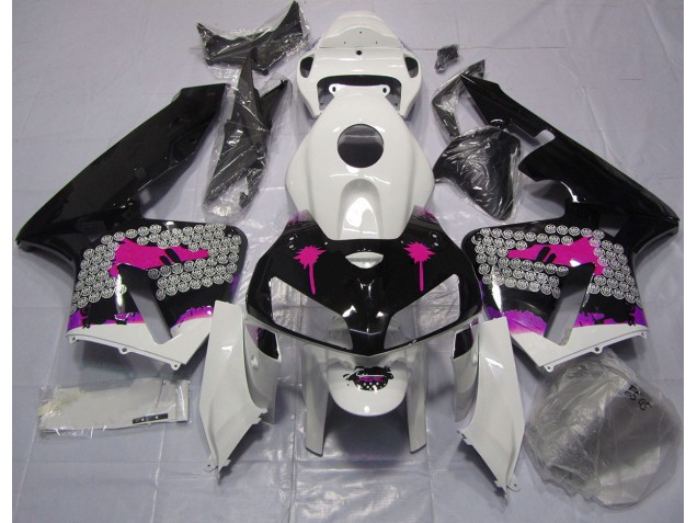05-06 Pink Splatter on Gloss Black CBR600RR Fairings 05-06 Pink Splatter on Gloss Black CBR600RR Fairings