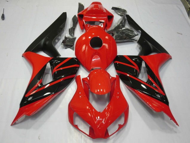 06-07 Red and Black CBR1000RR Fairings 06-07 Red and Black CBR1000RR Fairings