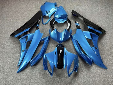 06-07 Sky Blue and Black R6 Fairings