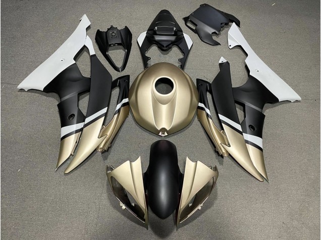 08-16 Matte Black and Gold R6 Fairings 08-16 Matte Black and Gold R6 Fairings