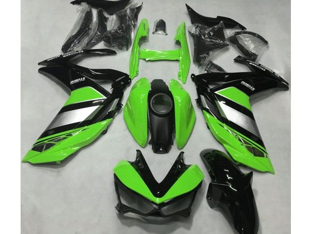 15-18 Bright Green Yamalube R3 Fairings 15-18 Bright Green Yamalube R3 Fairings