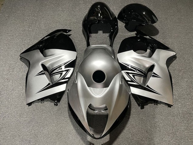 97-07 Silver and Black GSXR 1300 Hayabusa Fairings 97-07 Silver and Black GSXR 1300 Hayabusa Fairings