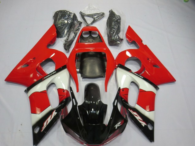 98-02 Red White and Black R6 Fairings 98-02 Red White and Black R6 Fairings
